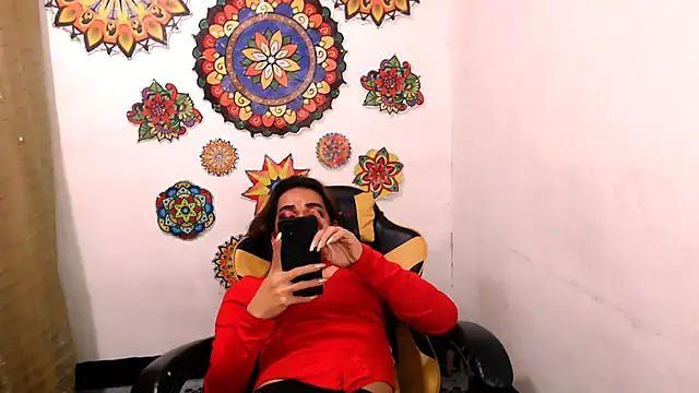 xxMistressWildKimxx online show from October 17, 2025, 12:25 am