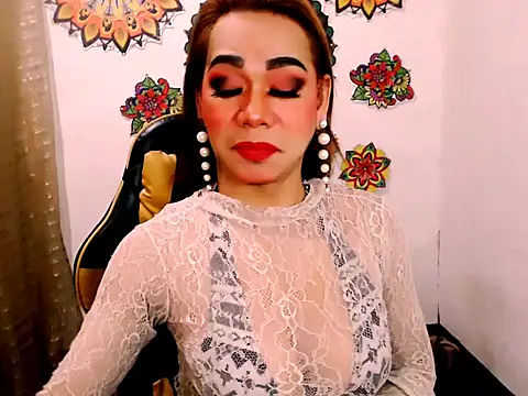 xxMistressWildKimxx online show from October 25, 2025, 2:30 am