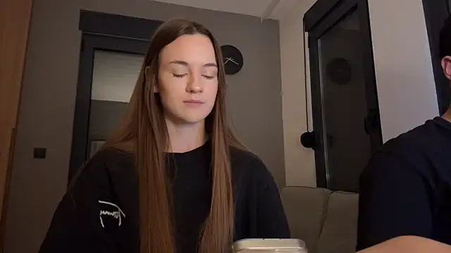 Snapshot of TenDouble chatting on September 21, 2025, 10:00 pm TenDouble online show from September 21, 2025, 10:00 pm