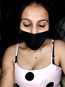 Snapshot of Horny_Shalu chatting on October 15, 2025, 6:41 pm Horny Shalu online show from October 15, 2025, 6:41 pm