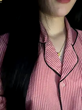 Nancy68 online show from November 14, 2025, 4:17 pm