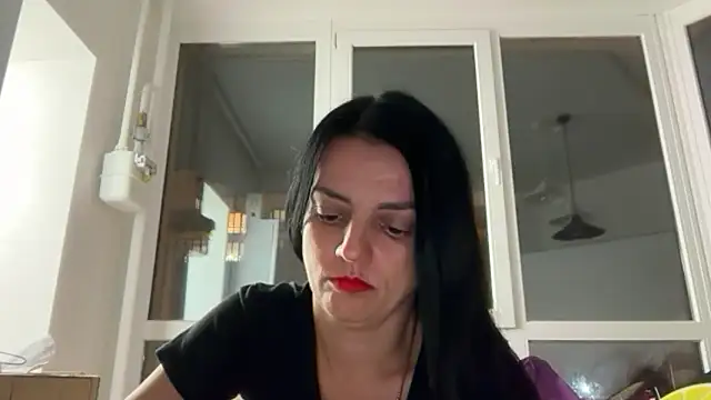 Sladosttss online show from November 2, 2025, 7:27 pm