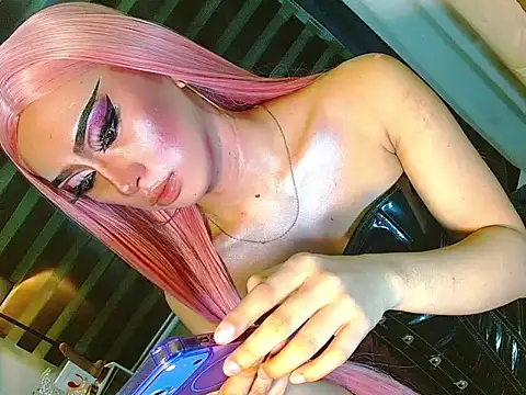 Queen yasii 88 online show from June 3, 2026, 2:33 pm