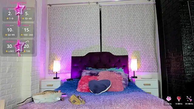 Snapshot of Zamara_Kleii chatting on September 25, 2025, 2:59 am Zamara Kleii online show from September 25, 2025, 2:59 am