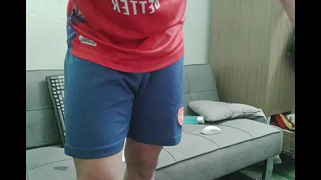 boyhigh1997 online show from June 28, 2026, 7:42 pm