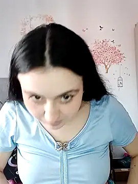 MillyDulce  online show from October 26, 2025, 1:28 pm