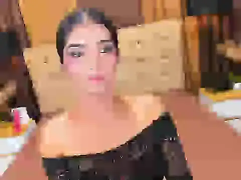 LairaElizaberh online show from December 18, 2025, 7:31 pm