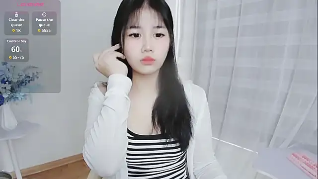 -Rose-Lucky- online show from October 1, 2025, 1:22 am