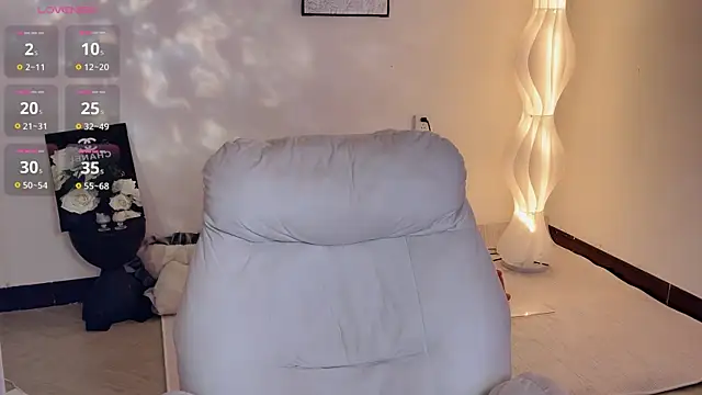 Snapshot of BoxedGyre- chatting on September 30, 2025, 2:11 pm BoxedGyre- online show from September 30, 2025, 2:11 pm