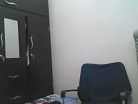 Snapshot of morenocabro10 chatting on October 16, 2025, 7:04 pm morenocabro10 online show from October 16, 2025, 7:04 pm