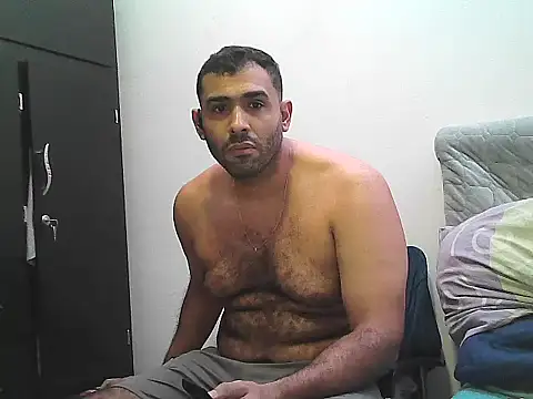 Snapshot of morenocabro10 chatting on October 20, 2025, 7:36 pm morenocabro10 online show from October 20, 2025, 7:36 pm