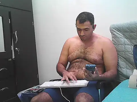 Snapshot of morenocabro10 chatting on October 24, 2025, 7:21 pm morenocabro10 online show from October 24, 2025, 7:21 pm