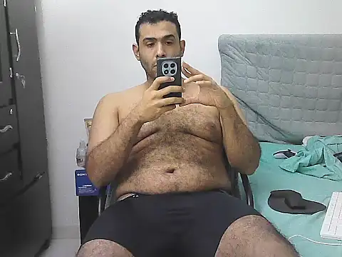 morenocabro10 online show from April 16, 2026, 3:40 am