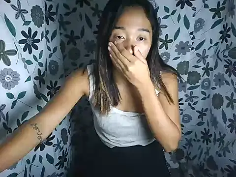 Virgen christine01 online show from March 9, 2026, 4:55 pm