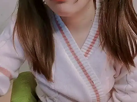 Alinee777 online show from January 6, 2026, 2:15 am