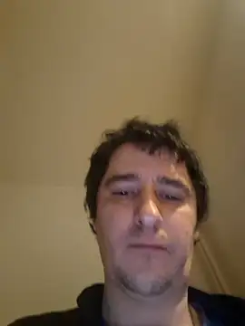 hugecock4u1990 online show from January 15, 2026, 12:48 am