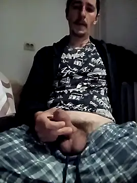 hugecock4u1990 online show from April 13, 2026, 3:45 am