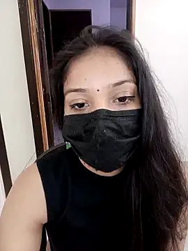 Snapshot of Cute_Rakhi8 chatting on October 9, 2025, 4:32 am Cute Rakhi8 online show from October 9, 2025, 4:32 am