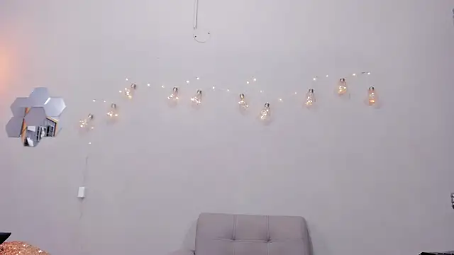 alianim online show from February 21, 2026, 7:31 am