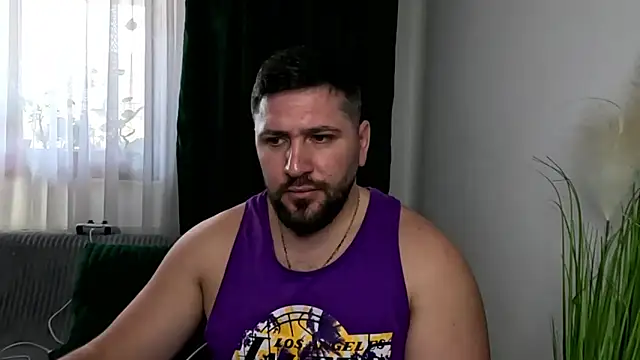 Snapshot of Gold_Alpha_Boy chatting on April 4, 2026, 12:46 pm Gold Alpha Boy online show from April 4, 2026, 12:46 pm