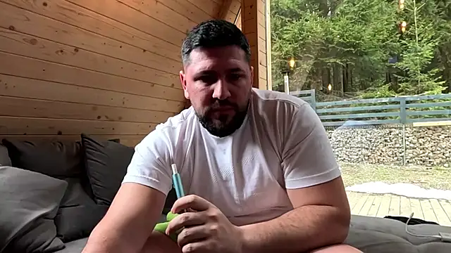Snapshot of Gold_Alpha_Boy chatting on April 13, 2026, 12:21 pm Gold Alpha Boy online show from April 13, 2026, 12:21 pm