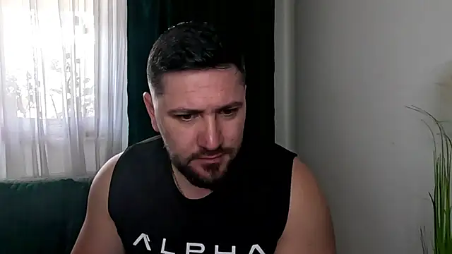 Snapshot of Gold_Alpha_Boy chatting on April 21, 2026, 7:47 am Gold Alpha Boy online show from April 21, 2026, 7:47 am