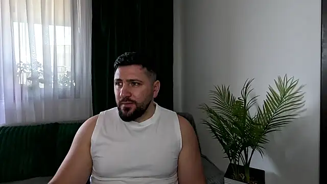 Snapshot of Gold_Alpha_Boy chatting on May 4, 2026, 1:29 pm Gold Alpha Boy online show from May 4, 2026, 1:29 pm