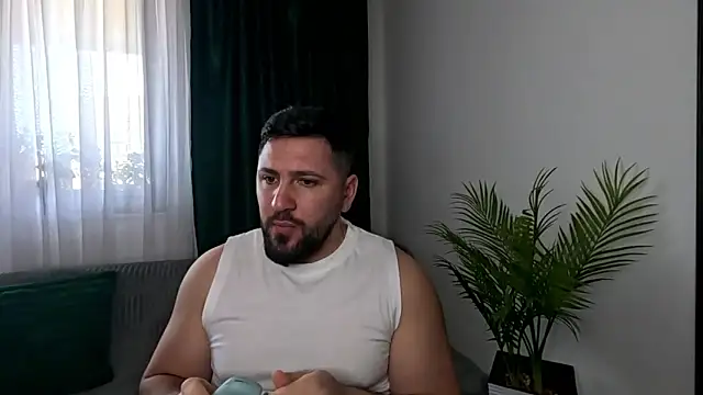 Snapshot of Gold_Alpha_Boy chatting on May 6, 2026, 12:54 pm Gold Alpha Boy online show from May 6, 2026, 12:54 pm