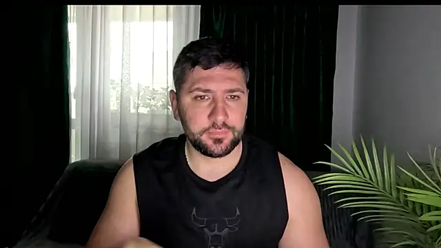 Gold Alpha Boy online show from June 12, 2026, 5:39 am