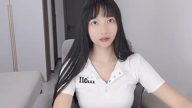 Snapshot of Lisa-3333 chatting on September 15, 2025, 3:12 pm Lisa-3333 online show from September 15, 2025, 3:12 pm