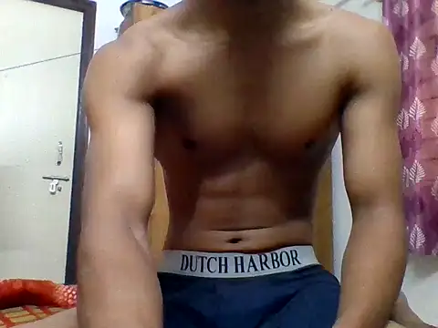 modelguyyy online show from October 28, 2025, 4:38 am