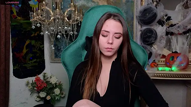 Snapshot of IvoryWood_ chatting on October 29, 2025, 10:39 am IvoryWood online show from October 29, 2025, 10:39 am