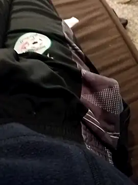 Snapshot of idhem___31 chatting on February 25, 2026, 8:02 am idhem 31 online show from February 25, 2026, 8:02 am