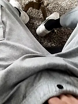 Snapshot of idhem___31 chatting on March 3, 2026, 4:35 pm idhem 31 online show from March 3, 2026, 4:35 pm