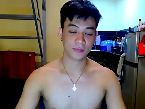 ASIANFULLYLOADEDCUM online show from May 3, 2026, 1:06 pm