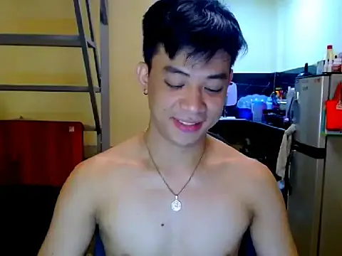 ASIANFULLYLOADEDCUM online show from June 30, 2026, 4:52 pm