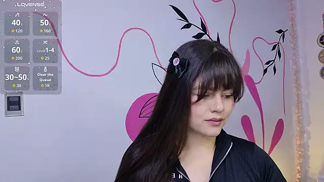 sukilove18 online show from June 17, 2026, 10:10 pm