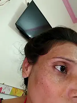 ISHANI-SINGH online show from September 25, 2025, 3:43 am