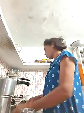 ISHANI-SINGH online show from October 23, 2025, 12:59 pm