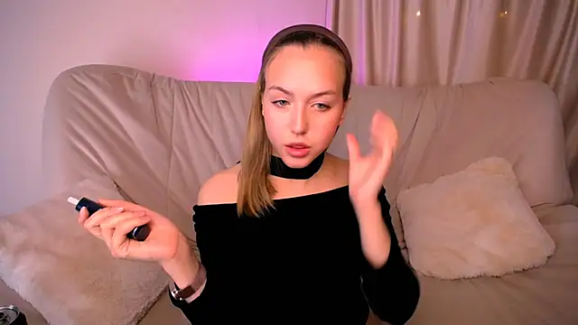CindySparkl online show from May 10, 2026, 6:18 am