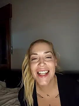 hacheacca online show from November 23, 2025, 11:04 pm