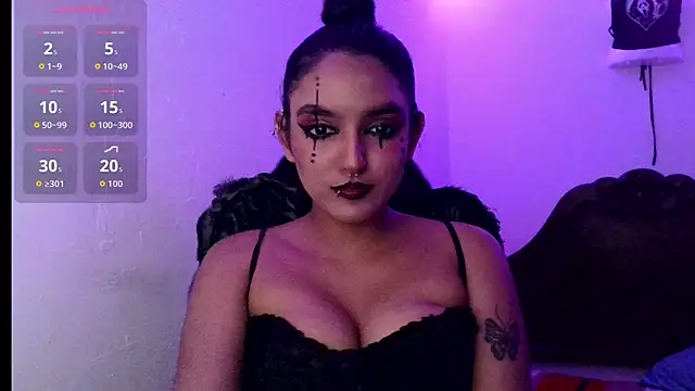 Snapshot of Ari_20_ chatting on November 1, 2025, 12:56 am Ari 20 online show from November 1, 2025, 12:56 am