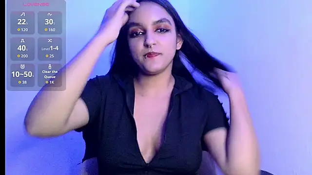 Snapshot of Ari_20_ chatting on November 11, 2025, 12:10 am Ari 20 online show from November 11, 2025, 12:10 am