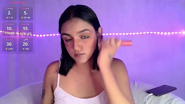 Snapshot of Ari_20_ chatting on March 1, 2026, 1:35 pm Ari 20 online show from March 1, 2026, 1:35 pm