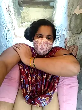 Snapshot of Cut_ragni chatting on September 18, 2025, 3:52 am Cut ragni online show from September 18, 2025, 3:52 am