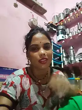 Snapshot of Cut_ragni chatting on September 28, 2025, 5:29 pm Cut ragni online show from September 28, 2025, 5:29 pm