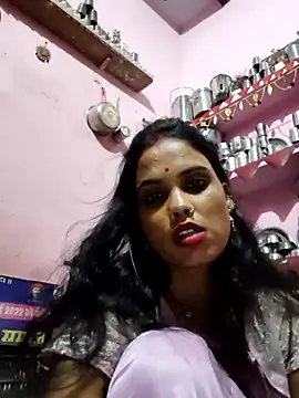 Snapshot of Cut_ragni chatting on September 30, 2025, 5:07 pm Cut ragni online show from September 30, 2025, 5:07 pm