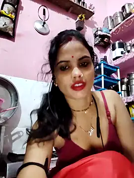 Snapshot of Cut_ragni chatting on October 30, 2025, 5:24 pm Cut ragni online show from October 30, 2025, 5:24 pm
