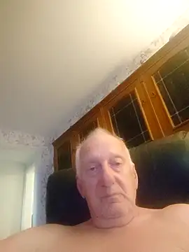 Snapshot of Solek56 chatting on May 1, 2026, 6:45 pm Solek56 online show from May 1, 2026, 6:45 pm