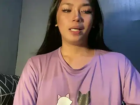 Snapshot of Claudia_Johnson chatting on December 21, 2025, 5:47 am Claudia Johnson online show from December 21, 2025, 5:47 am
